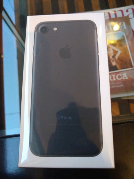Iphone GB negro, nuevo en caja sellada