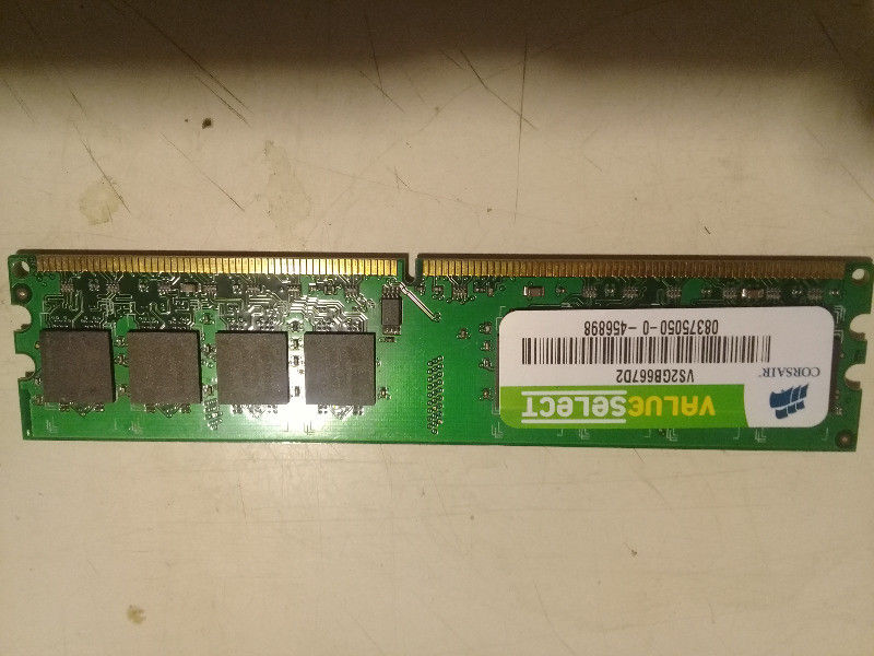 MEMORIA RAM DDR2 2GB.