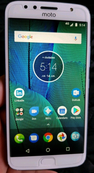 Moto g5s plus libre 4g flash frontal 32gb.