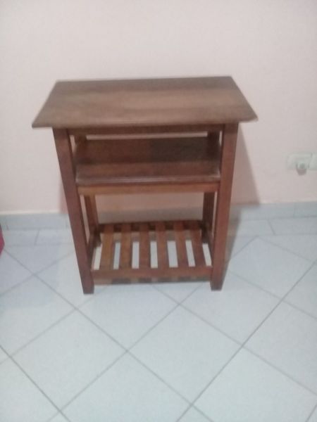 VENDO MESA DE TV