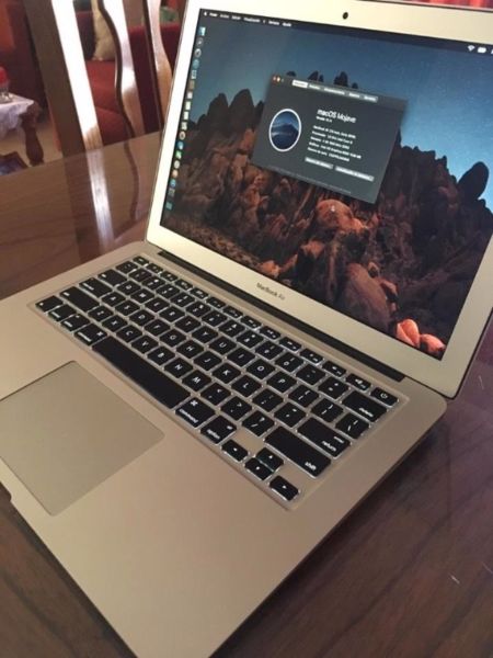 Vendo Macbook air early 