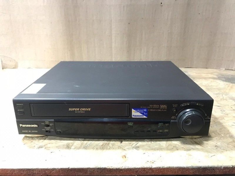 Videocasetera Panasonic NV-SD25 (NO FUNCIONA)