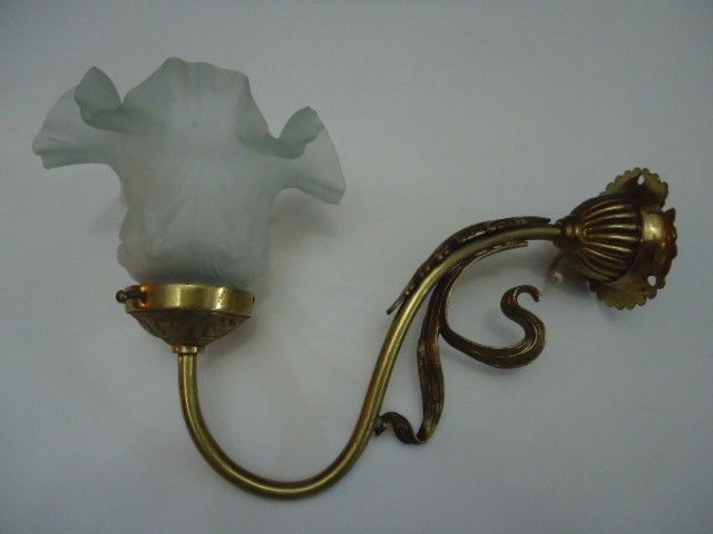 Aplique Antiguo En Bronce Tulipa Sana