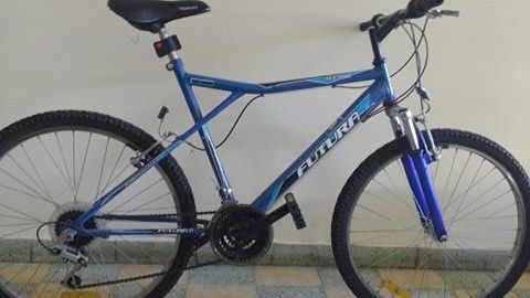 Bicicleta mountain bike futura r26