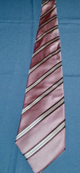 Bonita corbata GLASGOW impecable