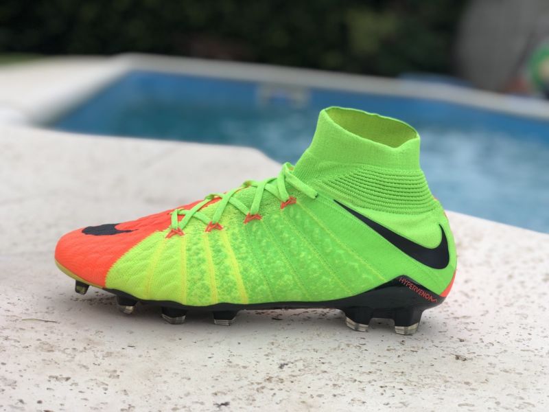 Botines Nike hypervenom Phantom 3