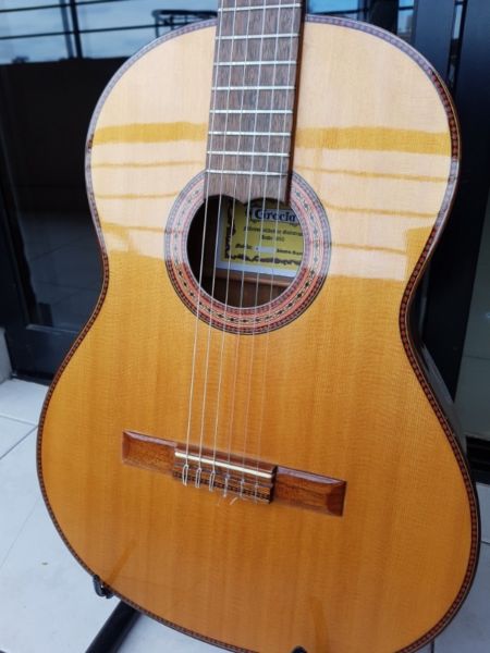 Guitarra de concierto Gracia serie E línea Premium