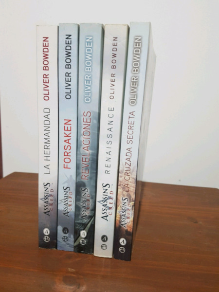 Saga completa de los libros de assassins creed