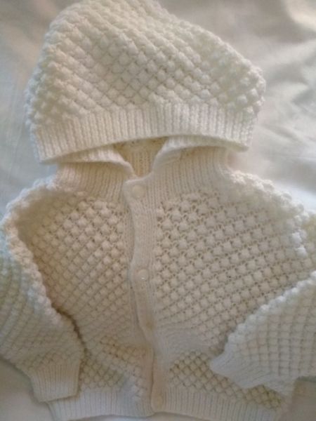 saco capucha tejido manual lana blanca talle 3 hermoso