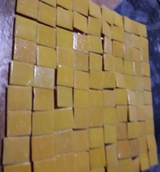 100 venezitas amarillas en bolsa para mosaiquismo OFERTON $