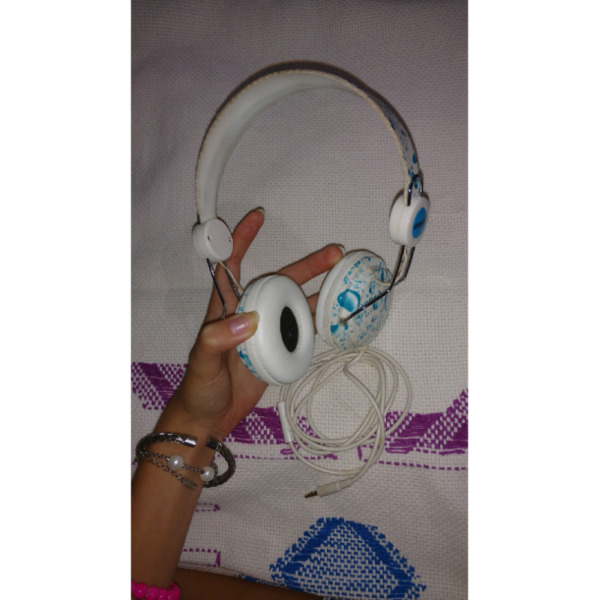 AURICULARES SATE Buen Estado