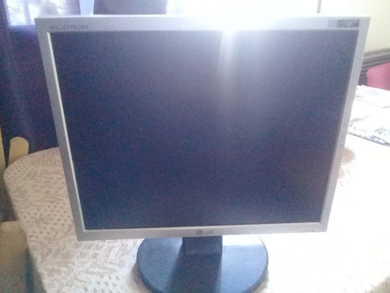 Monitor Lg 17 Pulg. Flatron Ls-SF