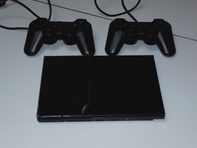 PLAYSTATION2 Y JUEGOS