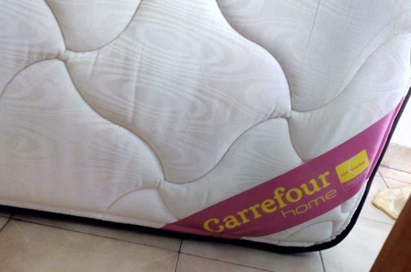 Vendo Colchon de resortes marca Carrefour 2 plazas