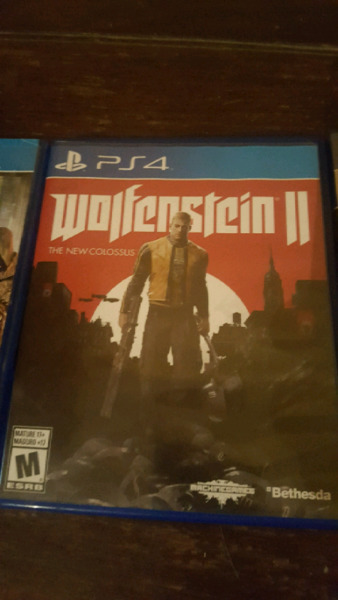 Vendo juegos ps4 físicos nuevos