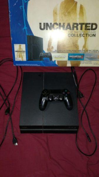 PS4 500gb 1 joystick 5 juegos TODOS LOS CABLES INCLUIDOS.