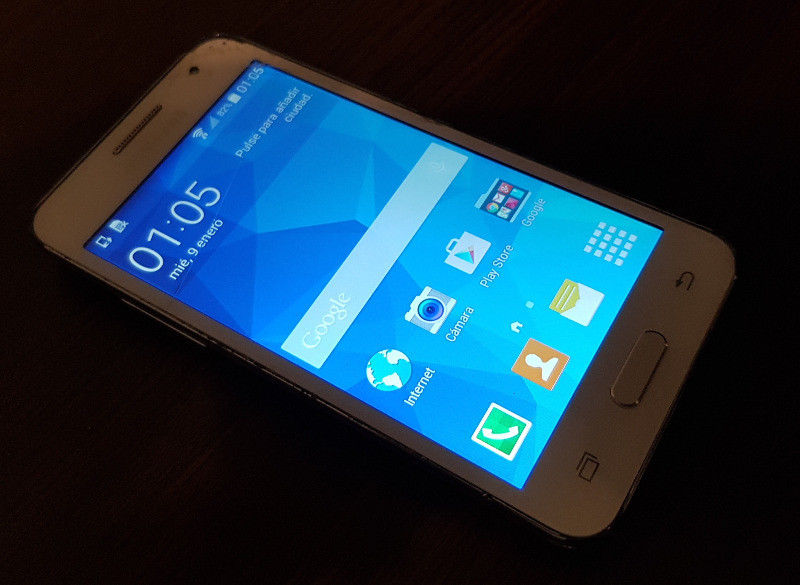 Samsung Galaxy Core 2 SM-G355M Astillado Funciona Todo