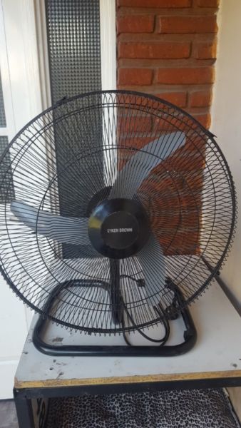 Ventilador Ken Brouw