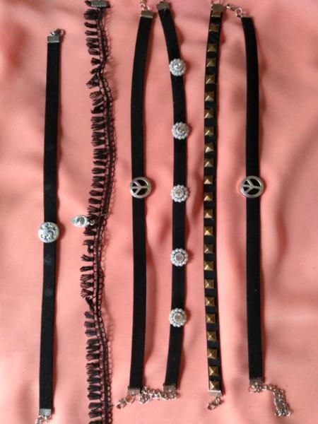 pulseras $70 Collares $80