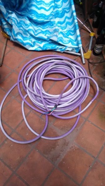 Cable subterráneo 4x6+Tierra