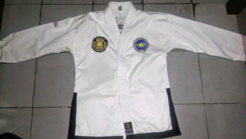 Dobok Taekwondo ITF I-IV Dan