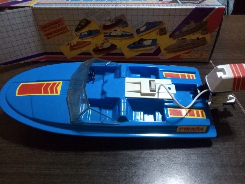 Lancha Plastictoys 40cm