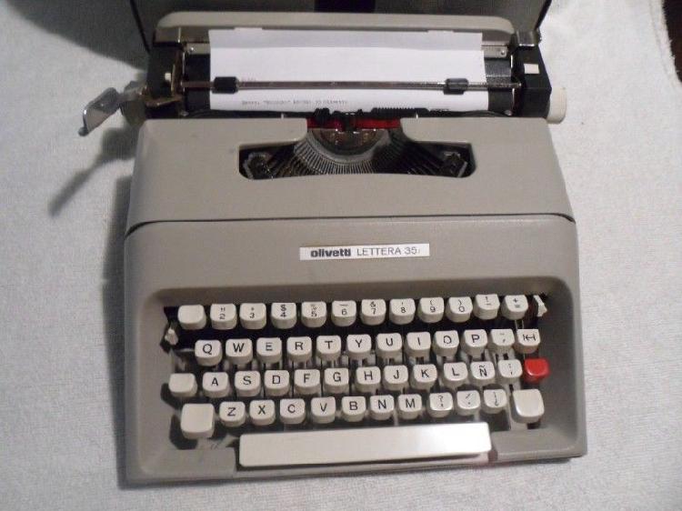 Maquina de escribir como nueva LETTERA 35 olivetti