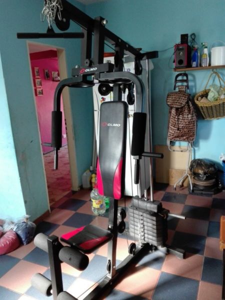 Se vende equipo de gimnasia