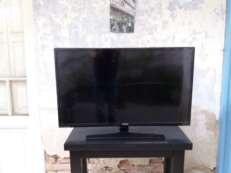 Televisor LED 39' SAMSUNG IMPECABLE