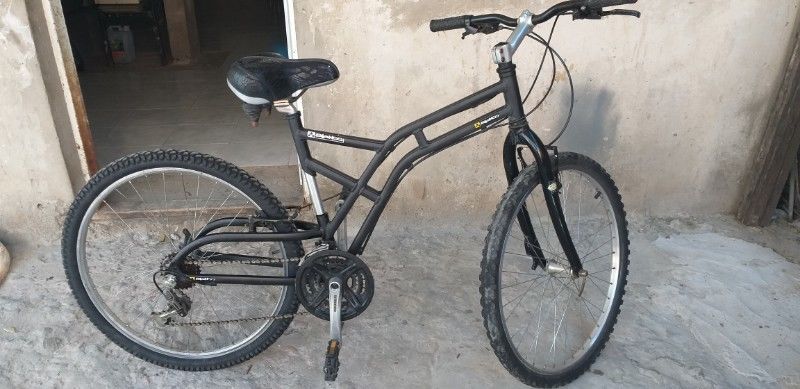 Vendo bici de paseo única R26 aluminio 21 velocidad