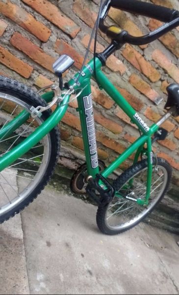 Vendo r20 IMPECABLE