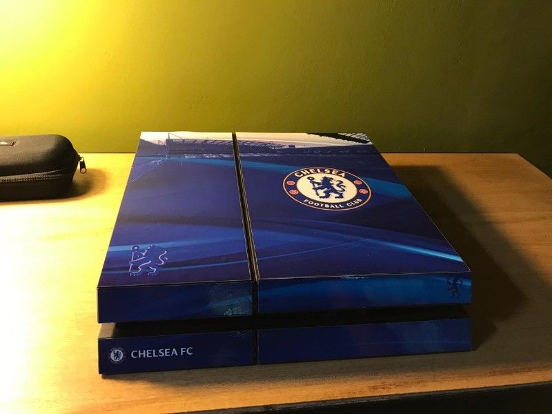 playstation 4 edicion chelsea como nueva vendo / permuto