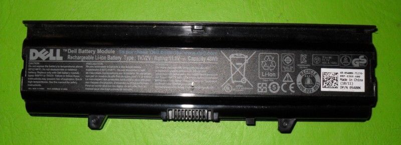 Bateria Dell N MODELO: TKV2V usada en funcionamiento