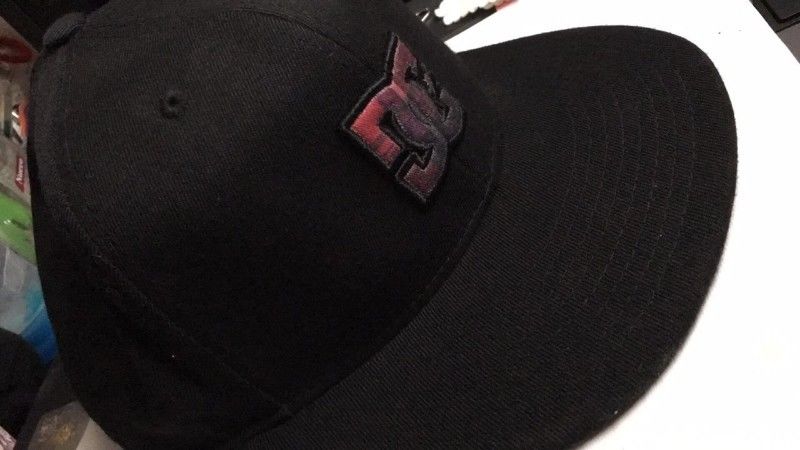 Gorra visera negra DC $450 - nueva!!!