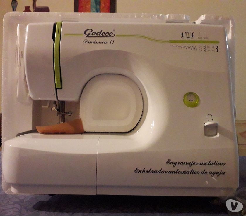 VENDO MAQUINA DE COSER NUEVA