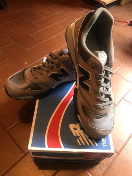 VENDO ZAPATILLAS NEW BALANCE 446 CLASSICS GRISES