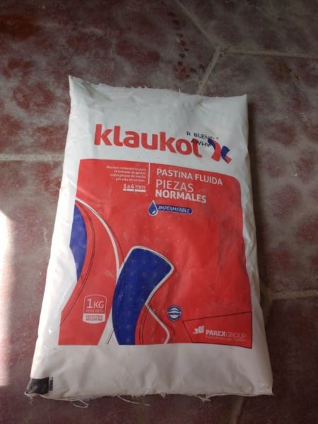 Vendo pastina Klaukol