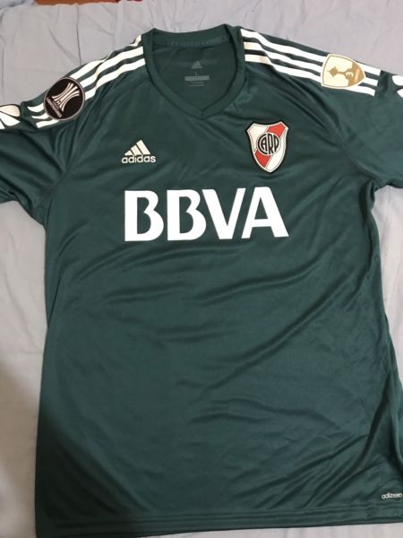 Camiseta arquero River Plate  Armani