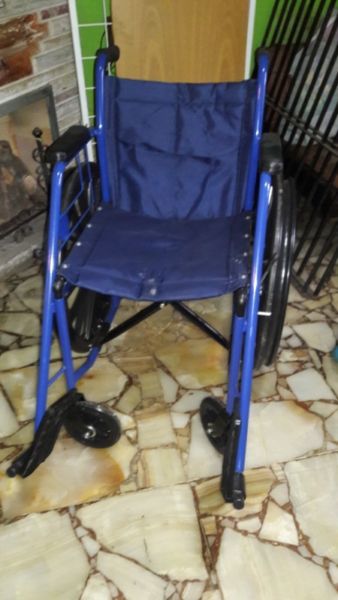 Silla de ruedas poco uso