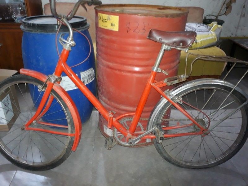 vendo 2 bicicletas, una plegable y una playera