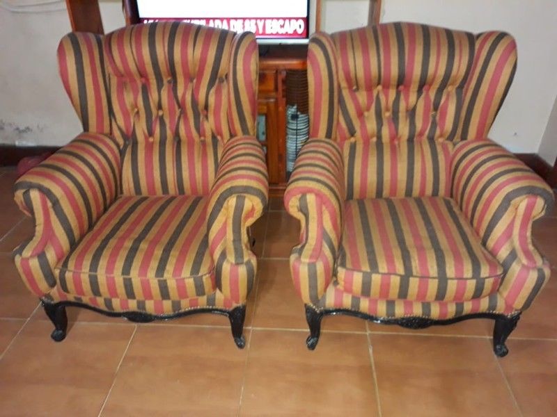 2 Sillones antiguos