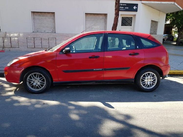 Ford focus ghia full TDCI 2000 al dia listo para transferir