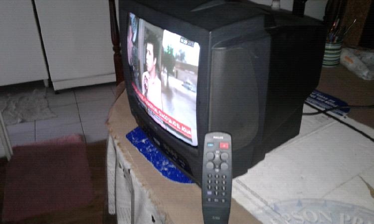 Televisor PHILIPS 14'