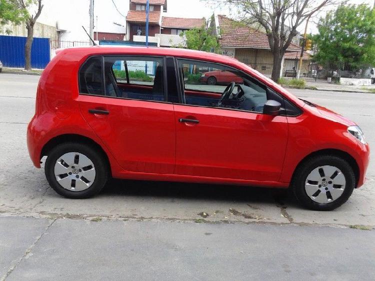 Volkswagen Take Up! 2017 con 30.000 Km. Rojo Impecable