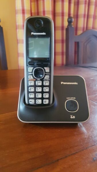 TELEFONO INALAMBRICO PANASONIC MODELO KX TX  AG