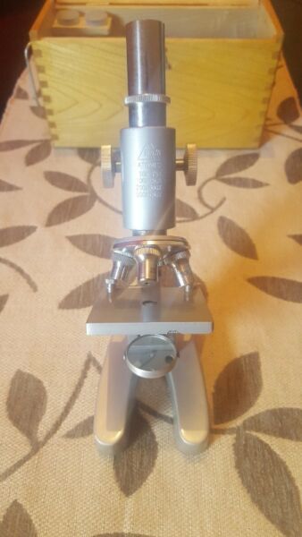 Microscopio EIKOW 750X