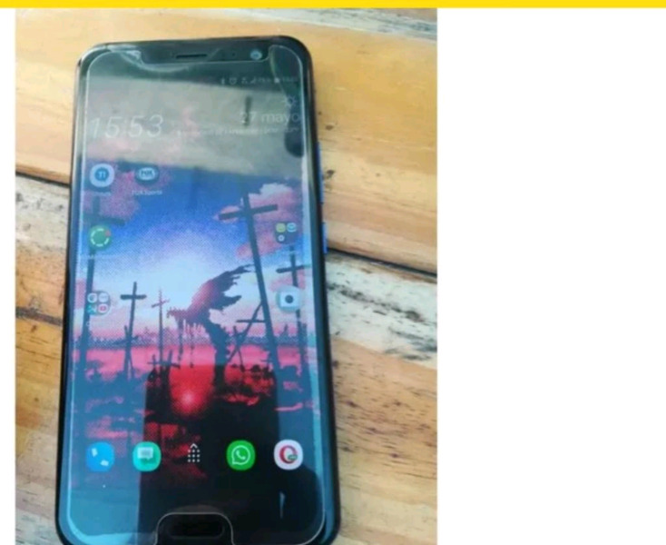 Vendo o permutó htc ultra 11