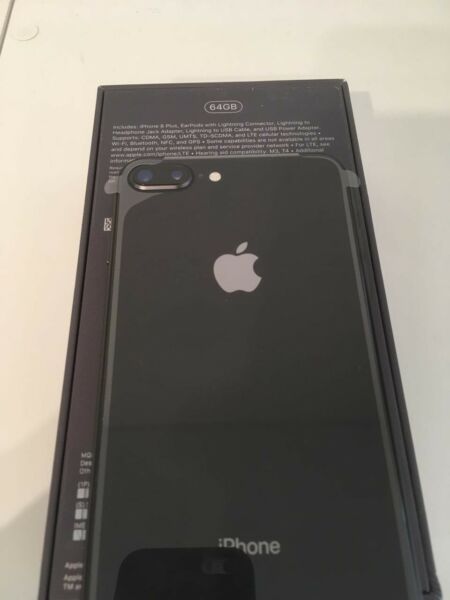 iPhone 8 Plus negro en caja 64gb