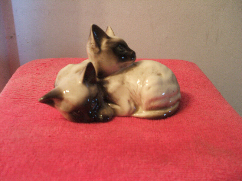 BESWICK par de gatos siameses de porcelana inglesa