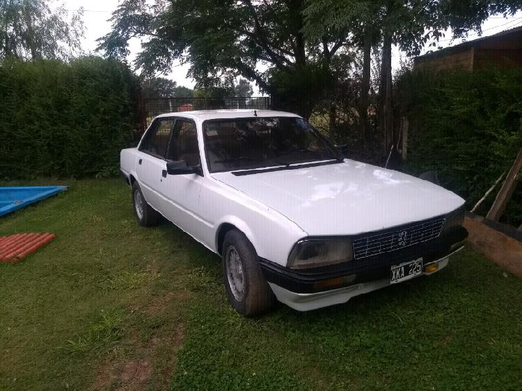 Peugeot 505 muy bueno nafta 1985